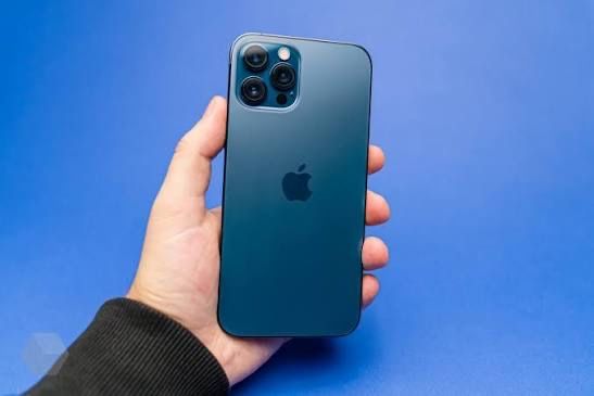 Айфон. 12 про макс