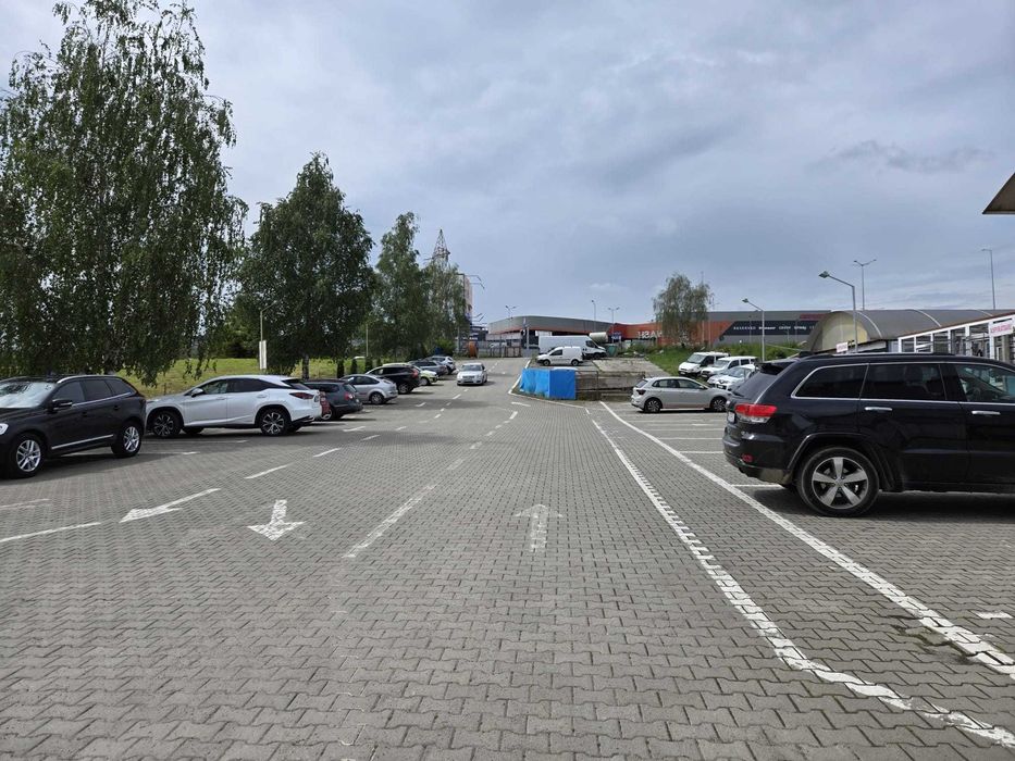 Spațiu multifuncțional de închiriat