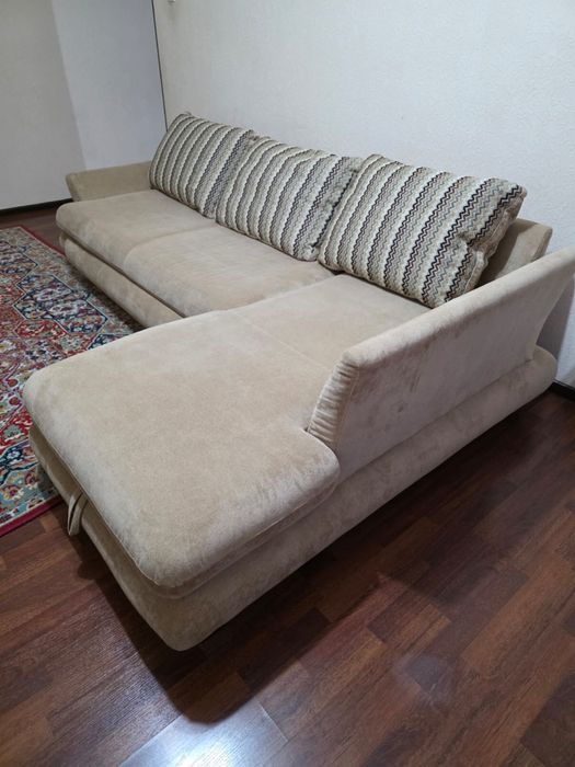 Продам ухоженный диван