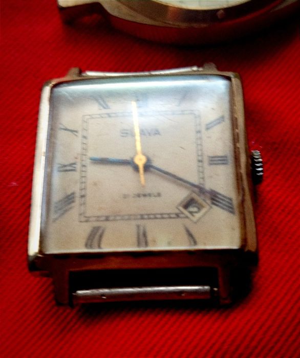 Лот от ретро часовници- руски +Doxa