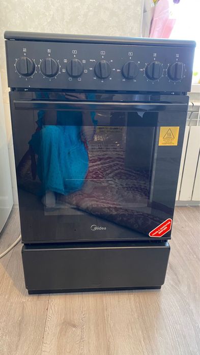 Продам плиту эликтрическую