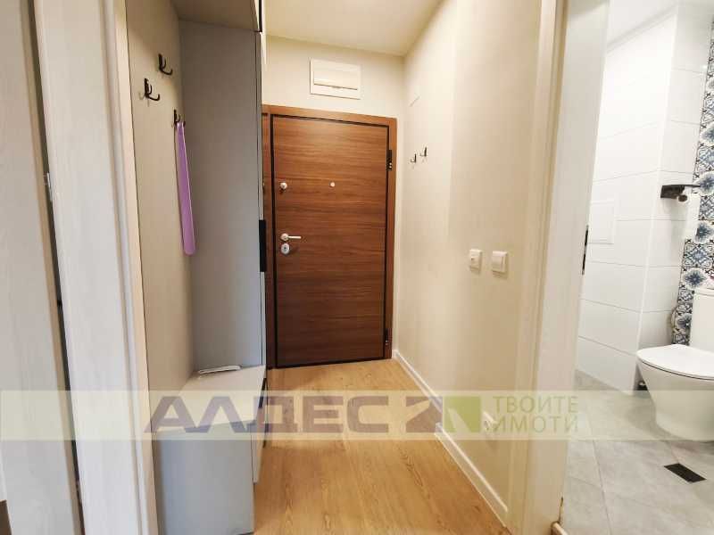 Обзаведен двустаен с паркомясто в Студентски Град!