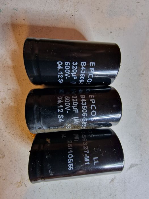 Set 3x condensator 320uF 500V EPCOS, 470uF