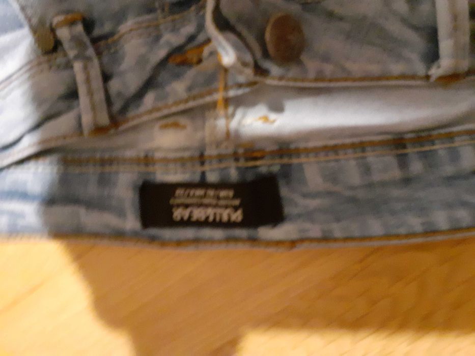 blugi Pull and Bear masura 42