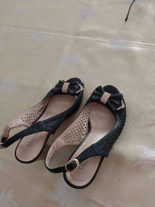 Туфли продам недорого 36