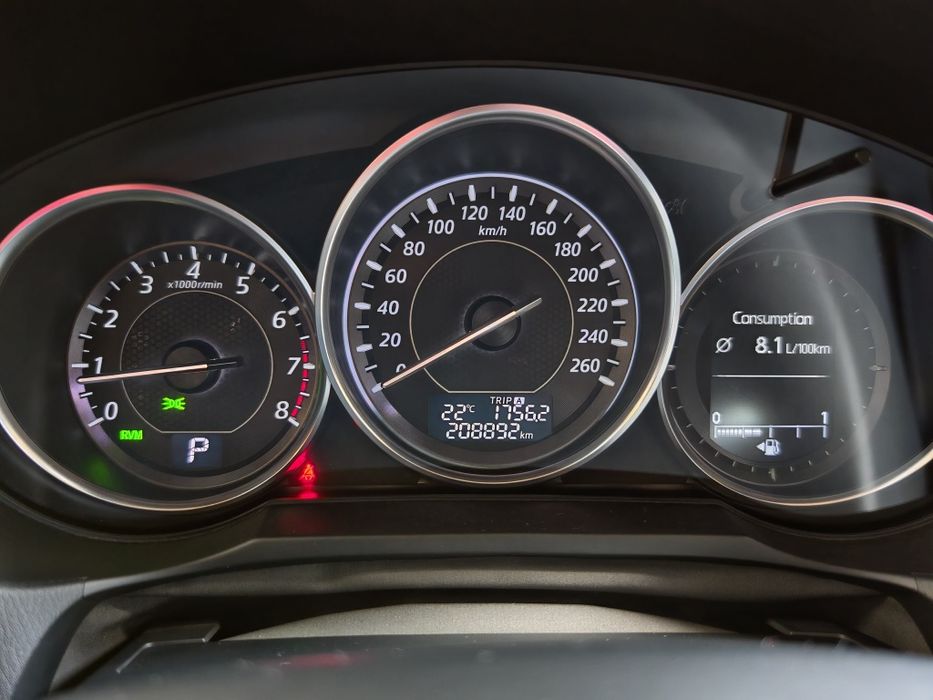 Mazda 6 Skyactive комби 2013г