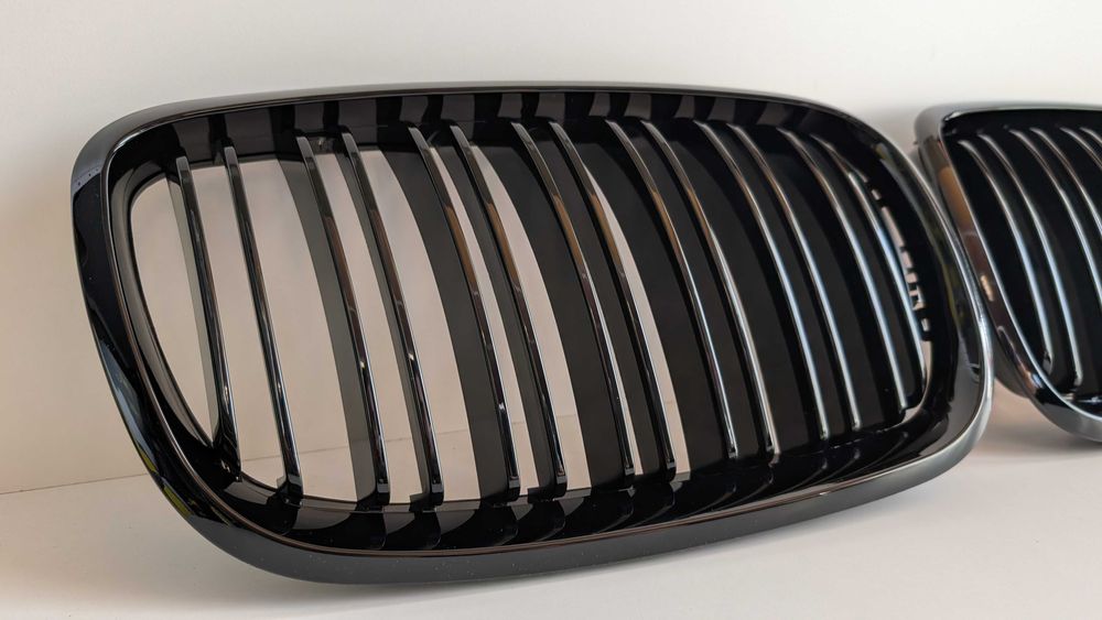 Бъбреци БМВ Х5 Х6 Двойни М черни Гланц BMW X5 X6 E70 E71 Е70 Е71