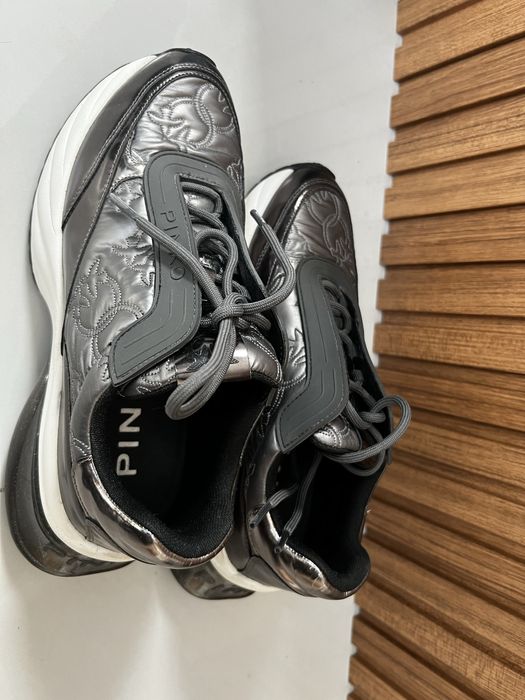 Сникърси pinko ariel