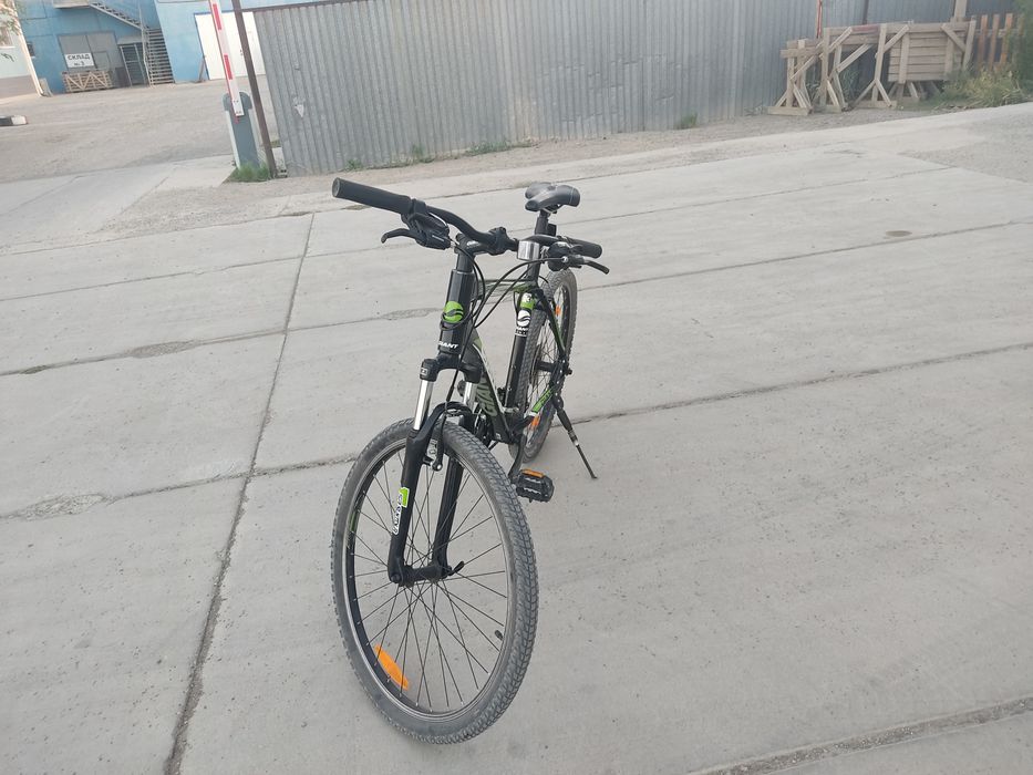 Велосипед Giant , велосипед