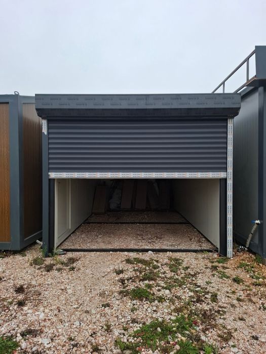 Гаражи /складове /павилиони