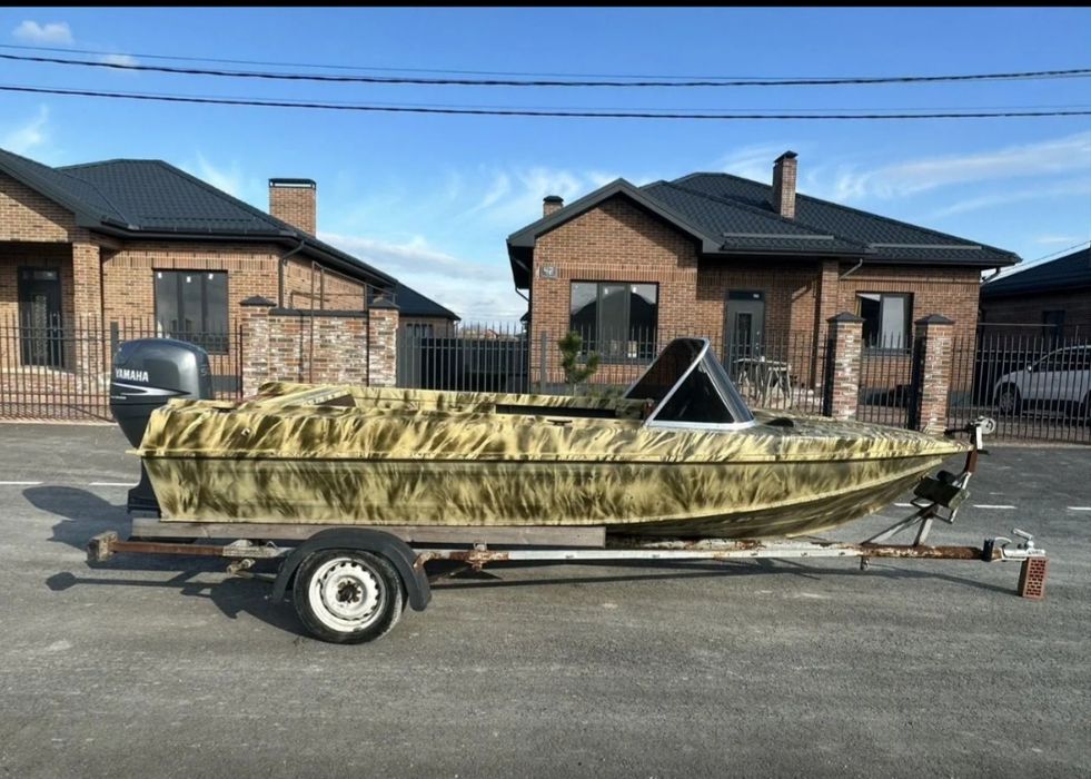 Продаётся Лодка Казанка 5М4 с мотором Yamaha 50