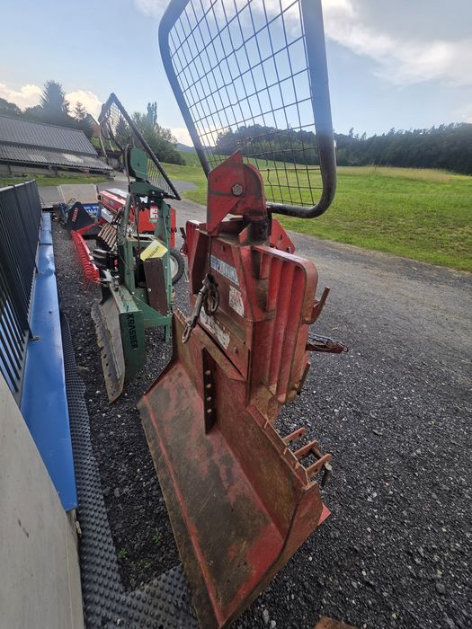 Troliu forestier in tiranti la tractor KMB  5T