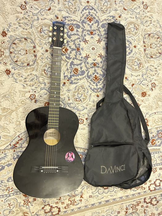 Продам Гитару Da Vinci+