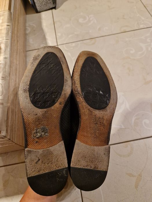 Продам мужкую обувь 41 рр