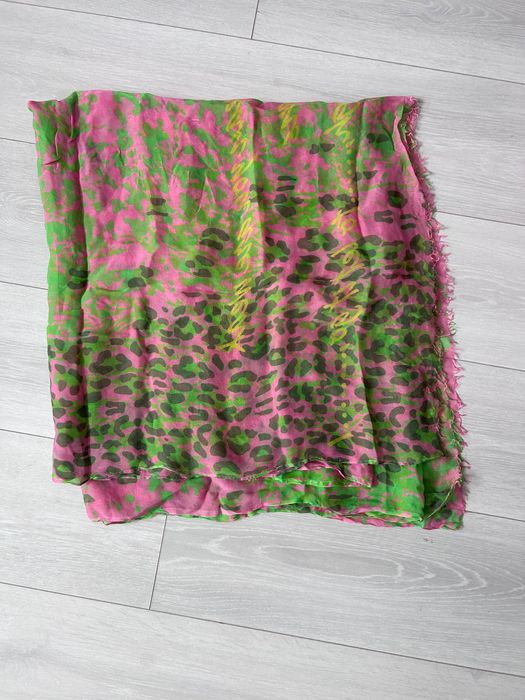 Дамски шал за плаж