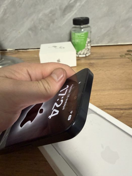 Продам iphone 15 pro 256 gb