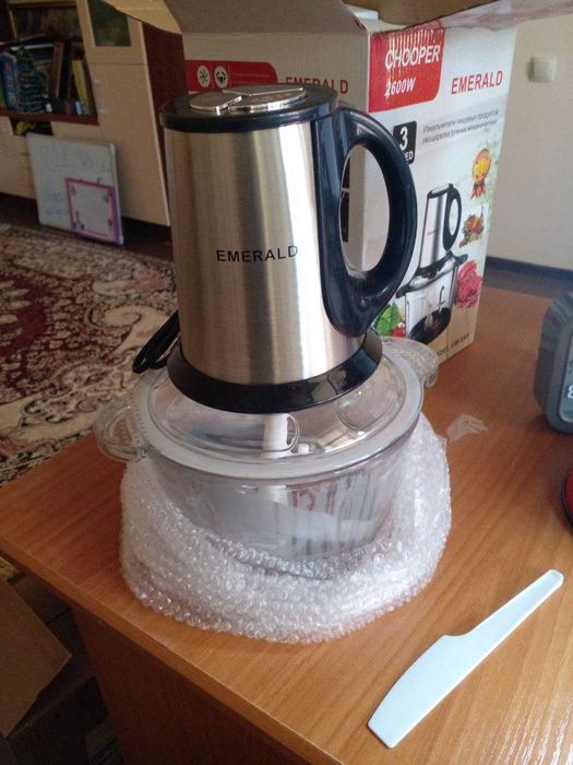 Измельчитель Emerald Chooper 2600w 2.5L Новый