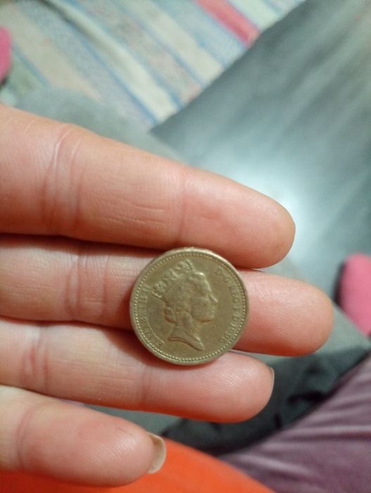 Moneda  one pound 1996 de vînzare