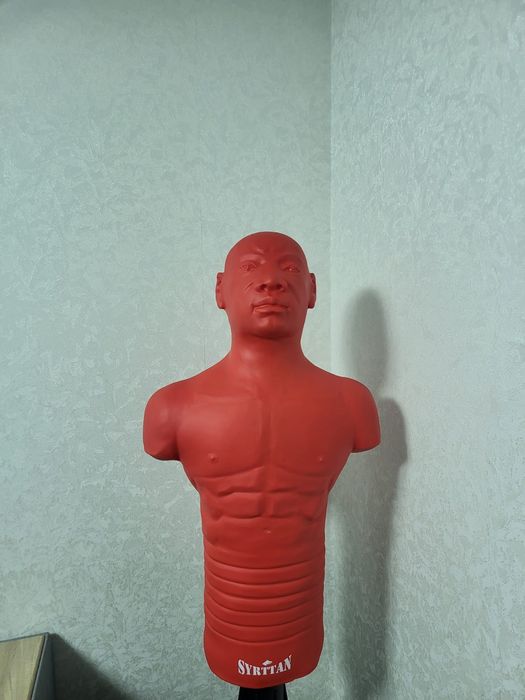 Герман груша манекен