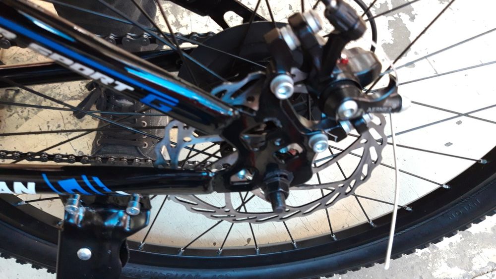 Bicicleta unisex 24 inch, frana disc fata spate, diverse culori. NOUA!
