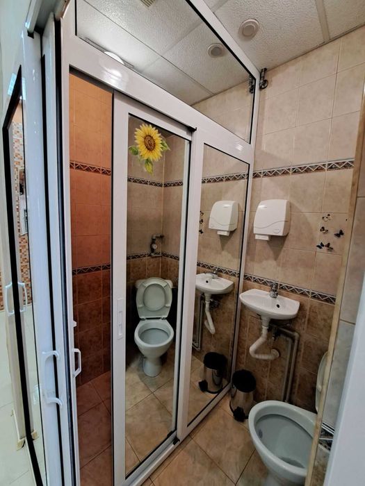 Дава се под наем Офис в Бургас, Център - 33 кв.м за 200 € - Снимка #2