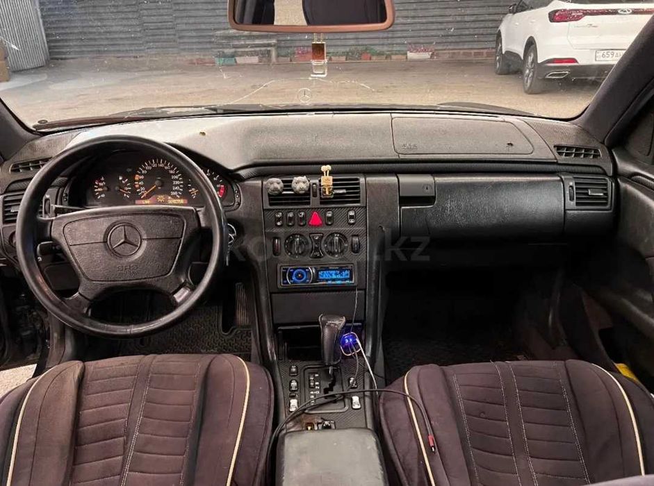 Mercedes-benz w210 2,8