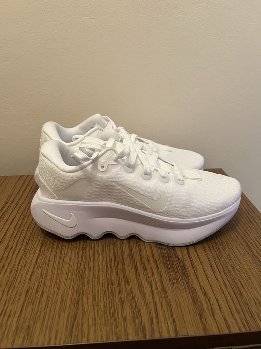 Nike Motiva Women’s walking shoes | Adidasi de femei Nike Motiva