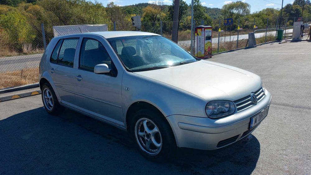 Volkswagen golf 4