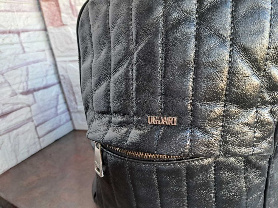 дамска раница,UGGARI  черна кожена чанта-естествена кожа