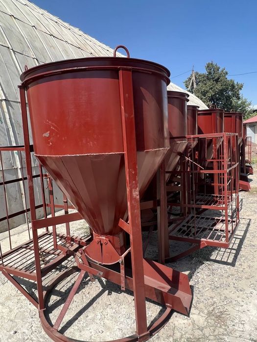 Телескопические стойка и опалубка