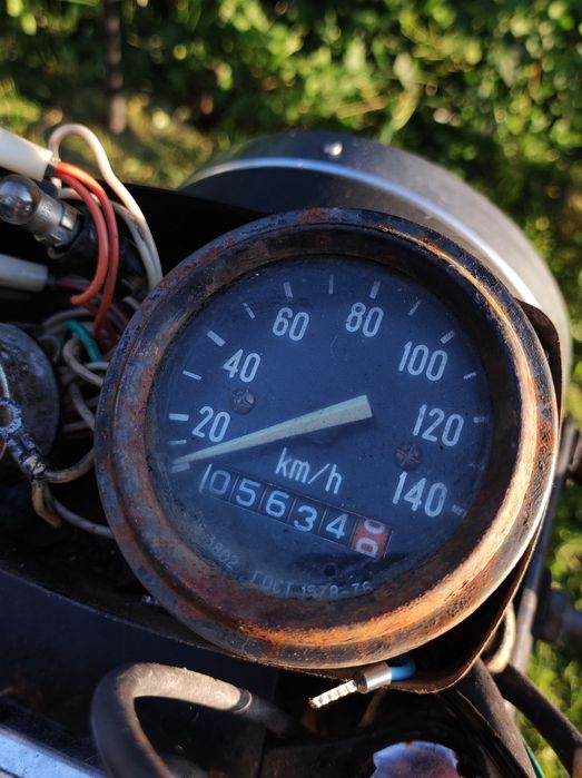 Motocicleta Minsk 125 și piese pentru încă unul
