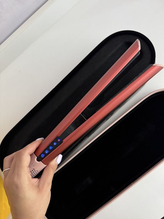 Преса за коса Dyson Airstrait
