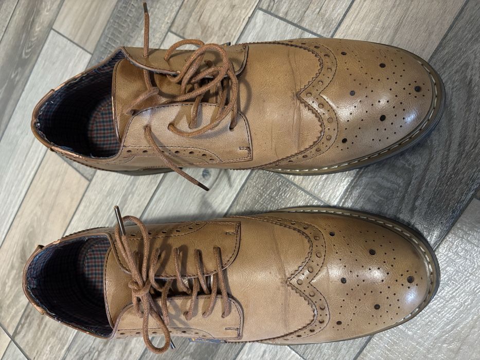 Pantofi Ben Sherman masura 44