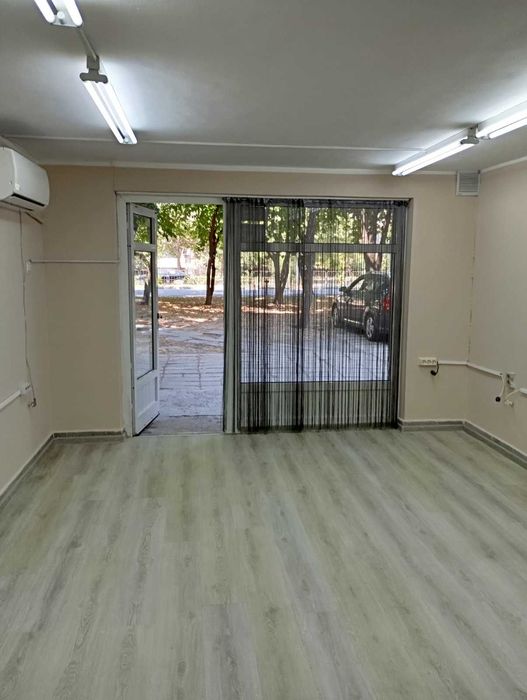 Продава се Магазин в Пловдив, Въстанически - 27 кв.м за 1039 €/кв.м - Снимка #3