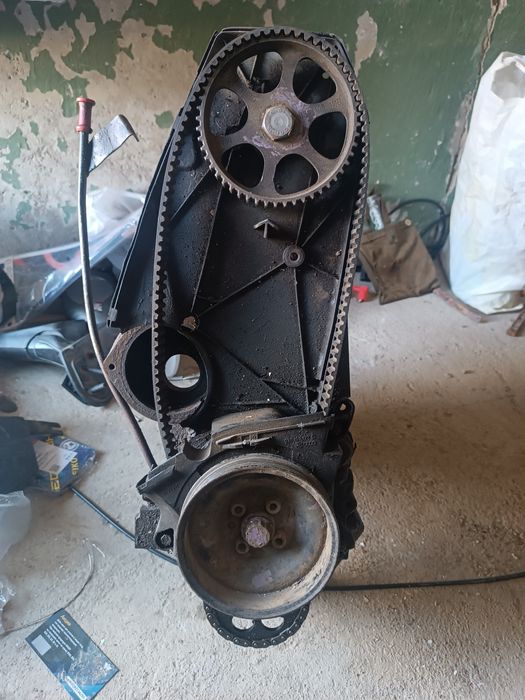 Продам двигатель