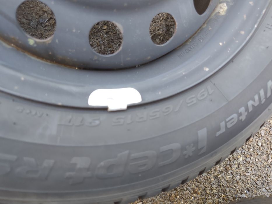 195/65/15" 4бр Hankook winter i sept rs2, dot1521,7mm