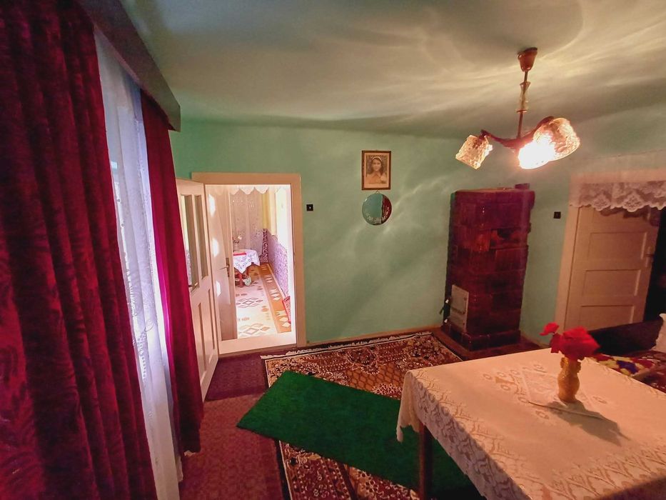 Vand Casa cu gradina