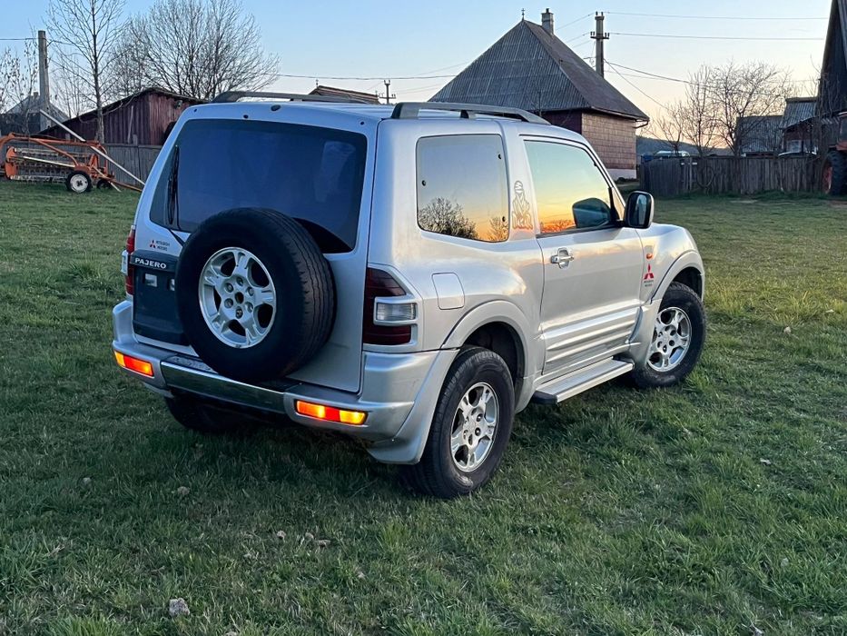 Mitsubishi pajero  2,5