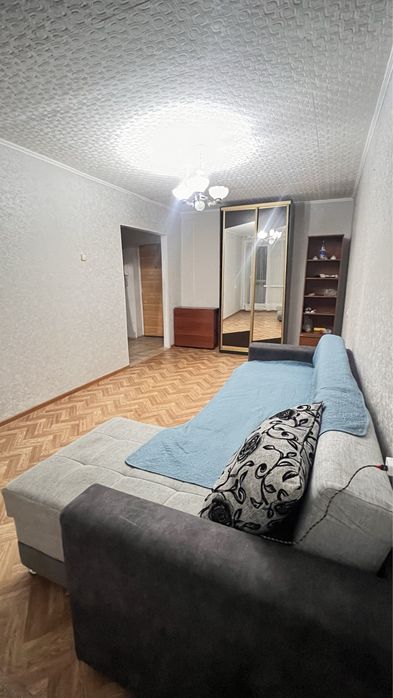 Сдам 1 ком долгосрочно