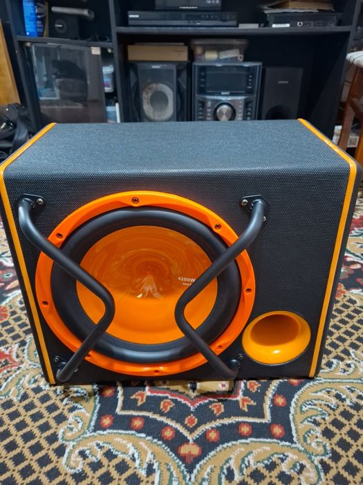 Сабвуфер 4200Wats Max Power