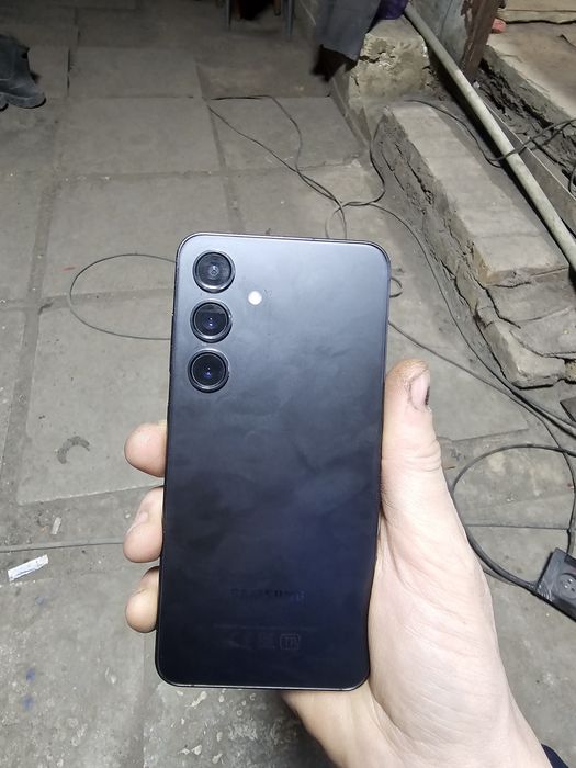 Продам Galaxy S24