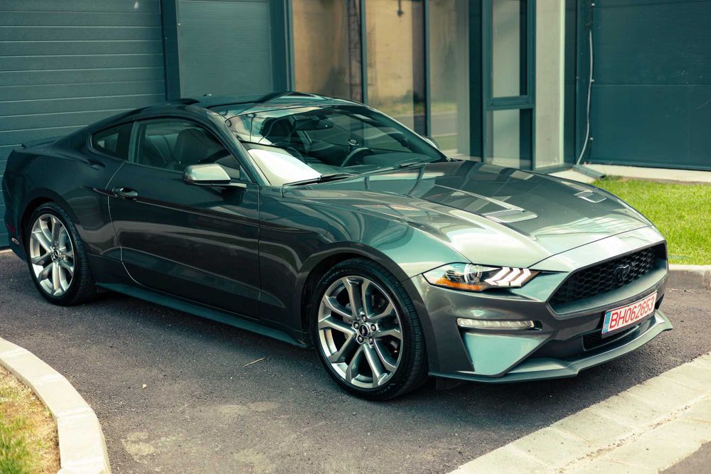 2019 Ford Mustang Coupe