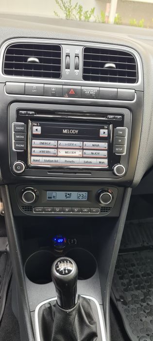 Wv polo 6 R 1,4 бензин  85кс. навигация,климатроник