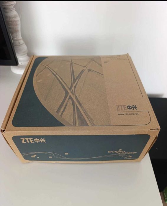 Modem fibra ZTE ZXHN F620