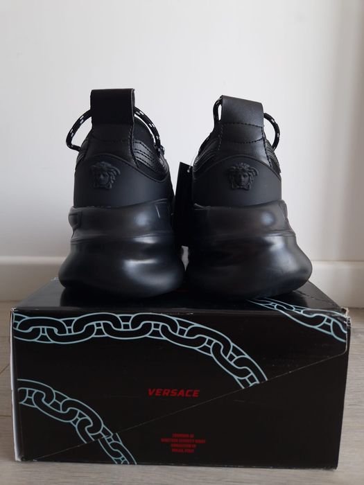 Versace Chain Reaction - Negri - Marimea 42  - Cadoul Ideal - Urgent