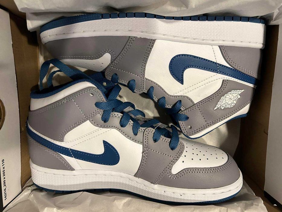 Jordan 1 True Blue Cement