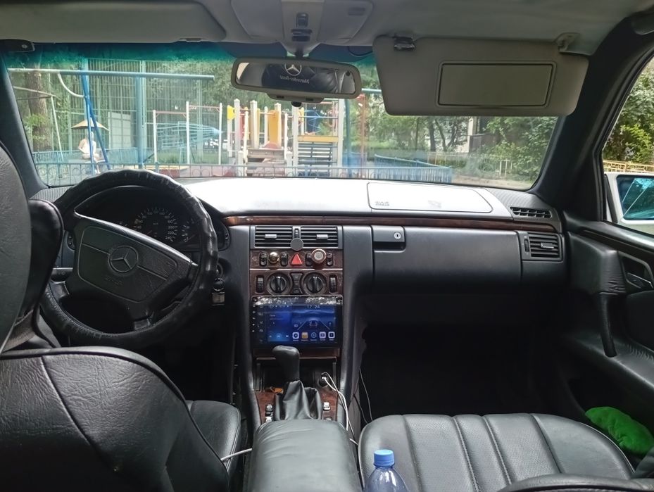 Mercedes-Benz W210 E230 2.3, механика