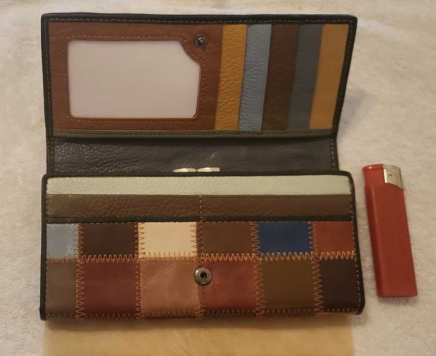 Голям кожен портфейл - естествена кожа