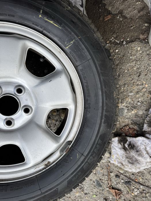 Джанти с зимни гуми Subaru