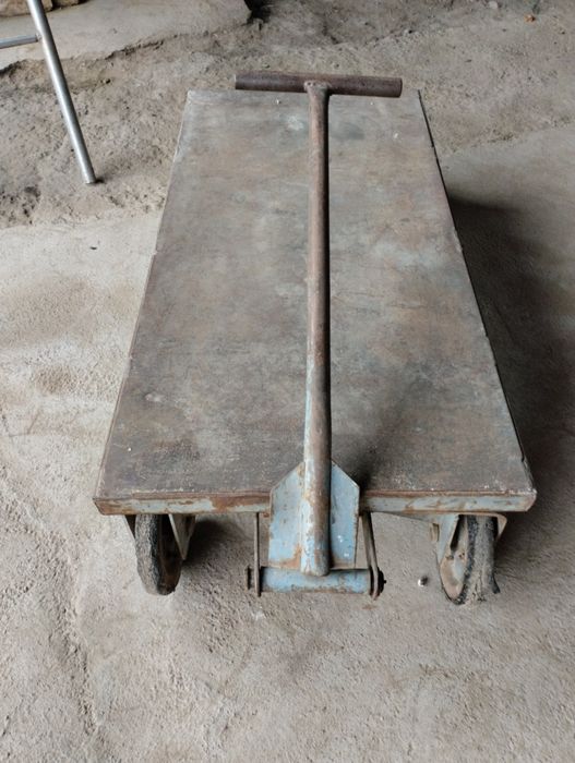 1 тонналик 4 балонлик арава